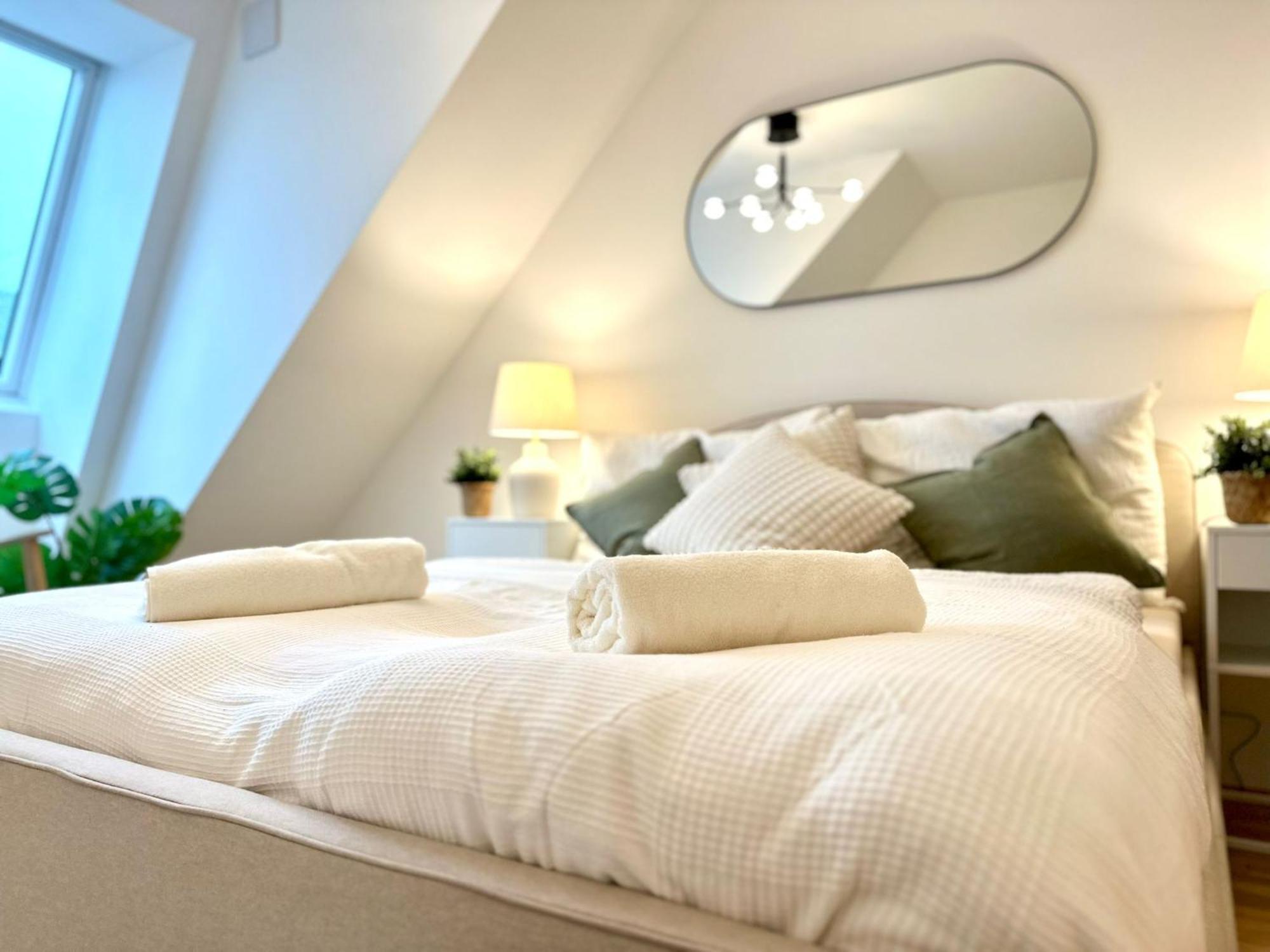 Stylish Apartments - 3 Min To U1 Kagraner Platz Wenen Buitenkant foto