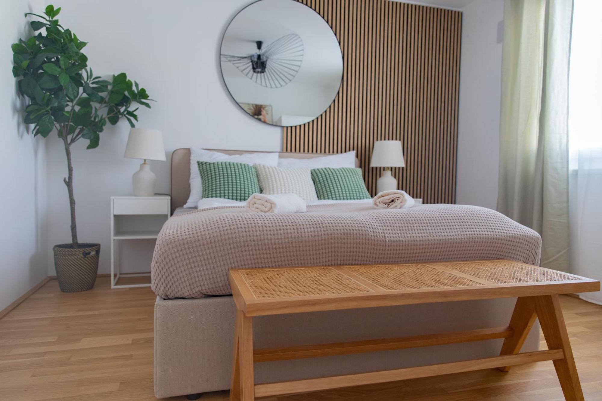 Stylish Apartments - 3 Min To U1 Kagraner Platz Wenen Buitenkant foto