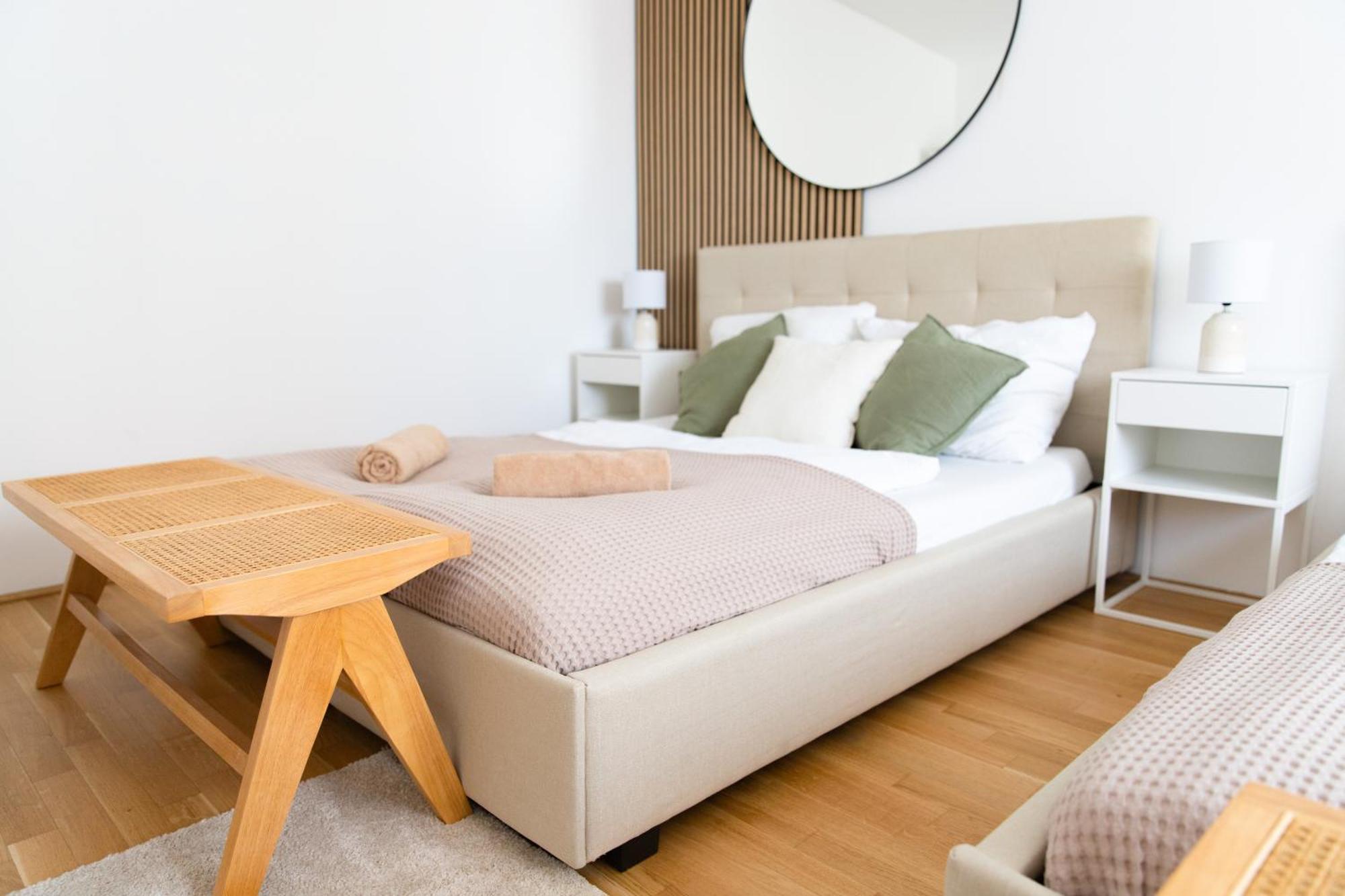Stylish Apartments - 3 Min To U1 Kagraner Platz Wenen Buitenkant foto