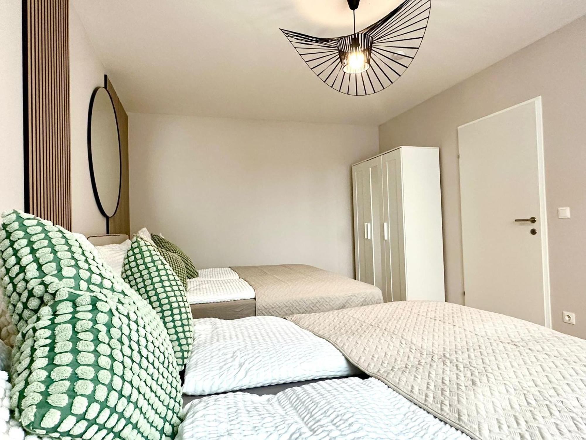 Stylish Apartments - 3 Min To U1 Kagraner Platz Wenen Buitenkant foto